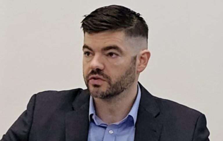 Sullivan notches win as Trump officially nominates Aaron Peterson to Alaska’s federal bench