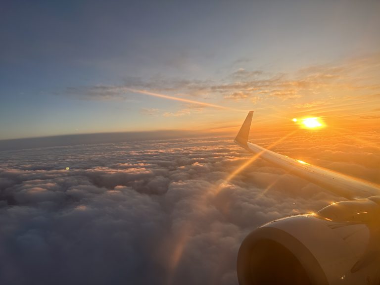 FAA to cut flight capacity at 40 major airports — Anchorage and Seattle among them