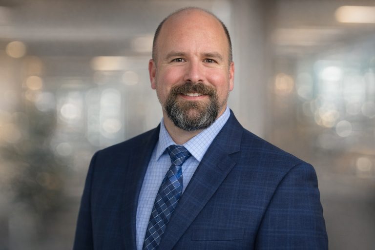 Gottshall challenges Warfield for Alaska GOP chair after blistering critique of party leadership