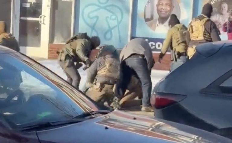 Armed man killed in hand-to-hand combat with police in Minneapolis; political leaders immediately blame immigration enforcement