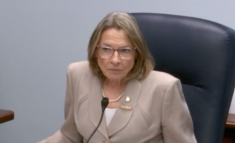 Nurse Giessel prescribes doubt for Alaska LNG project