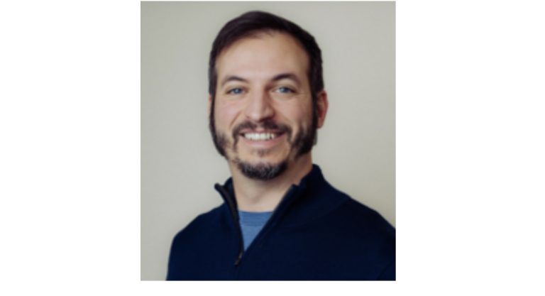 Kreiss-Tomkins picks Anchorage Assemblyman for running mate